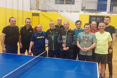 LNT tri prvouvrščene ekipe s