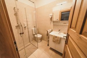 jabolko_KOZJE_splet-12